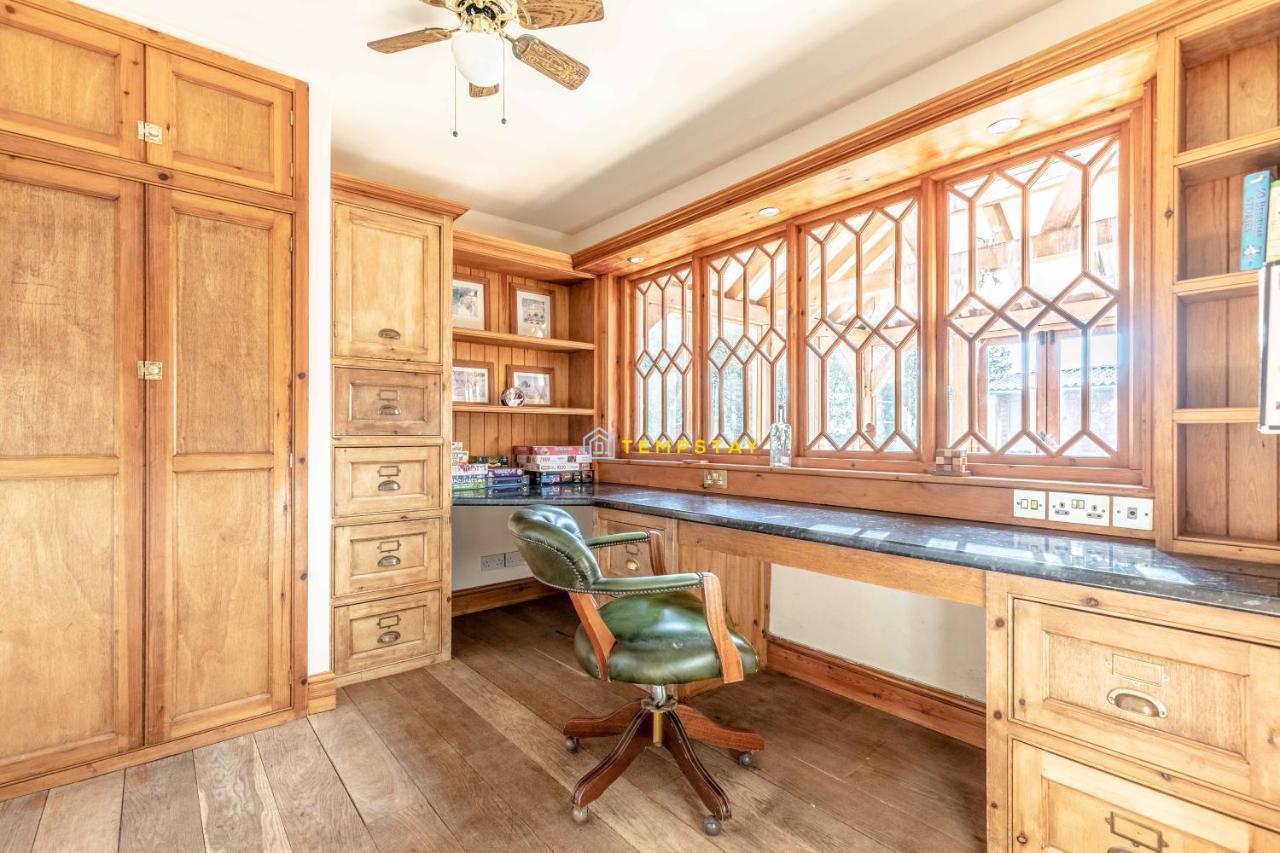 Chestnut Cottage - Stunning Countryside Views! Parking, 4 Bed, 3 Bathrooms White Waltham ภายนอก รูปภาพ
